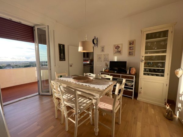 appartamento in vendita a Cecina