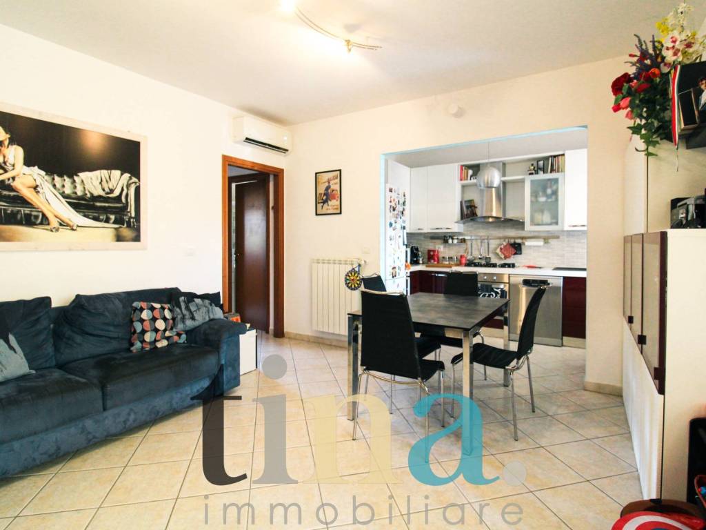 appartamento in vendita a Cecina