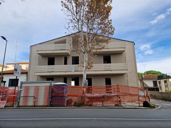 appartamento in vendita a Cecina