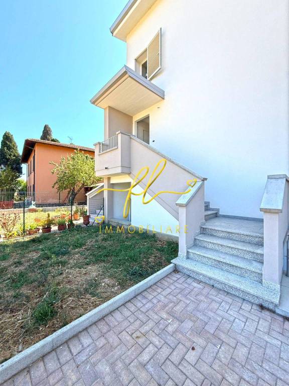 appartamento in vendita a Cecina