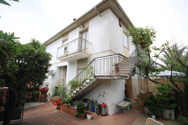 appartamento in vendita a Cecina