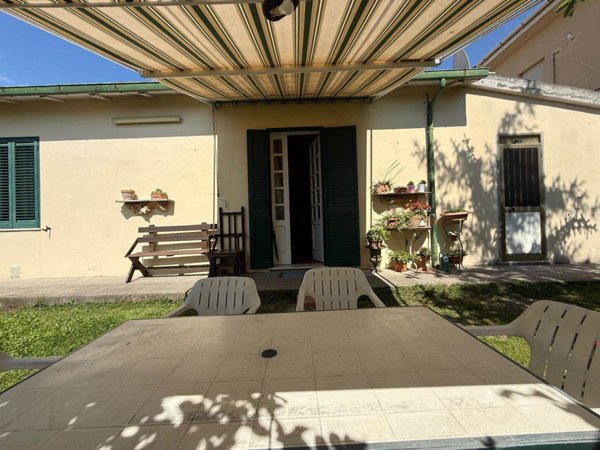 appartamento in vendita a Cecina