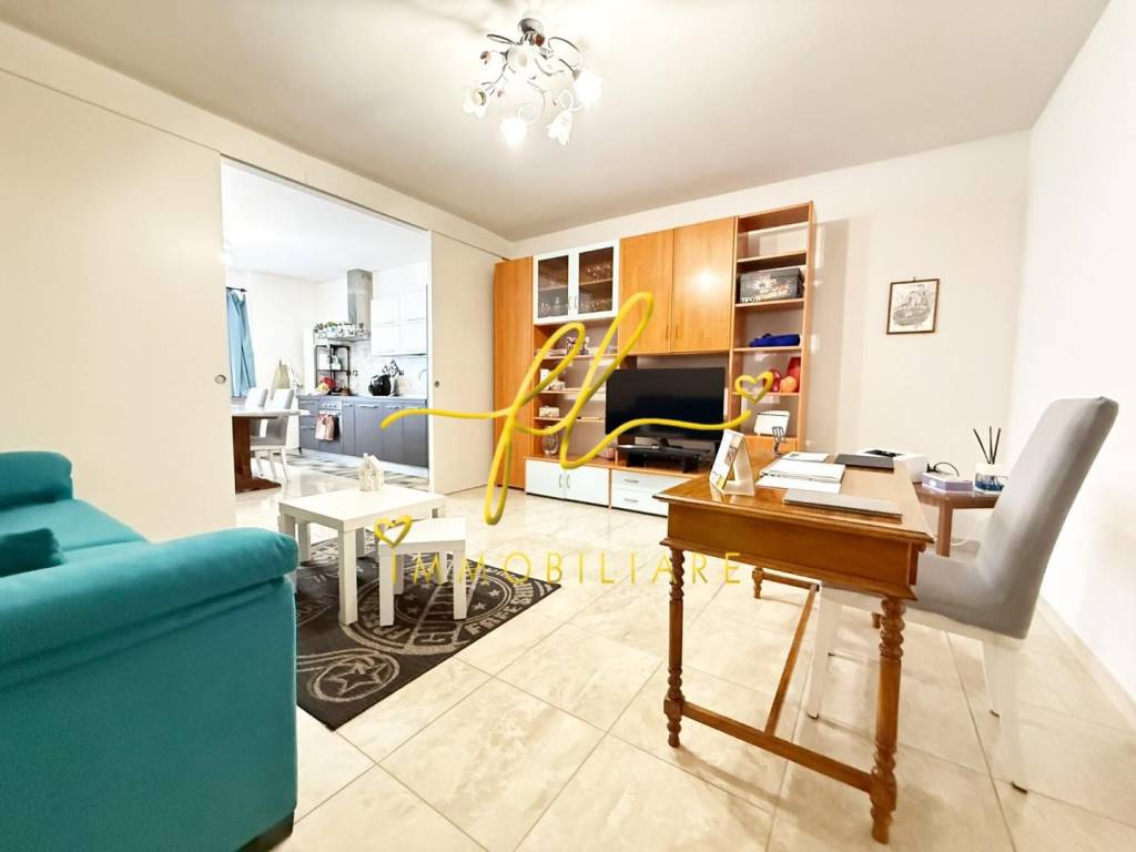 appartamento in vendita a Cecina