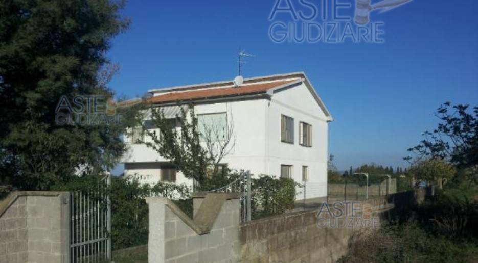 appartamento in vendita a Cecina