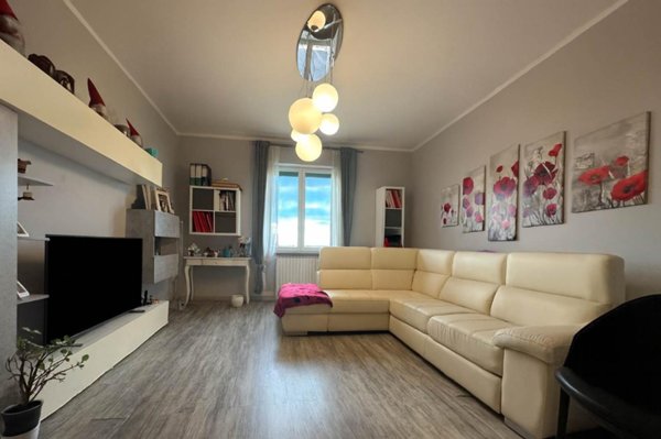 appartamento in vendita a Cecina