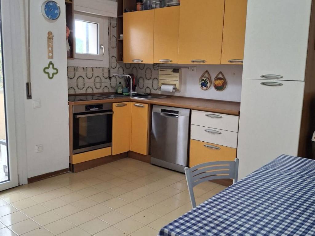 appartamento in vendita a Cecina