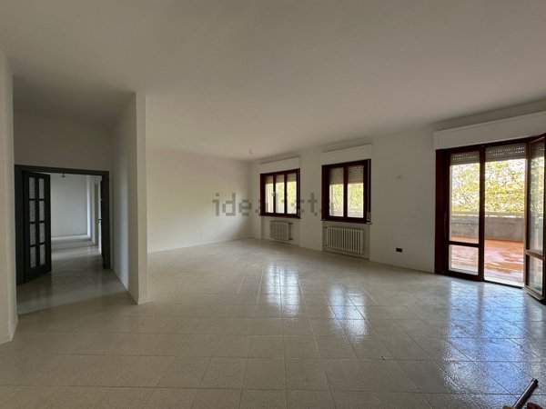 appartamento in vendita a Cecina