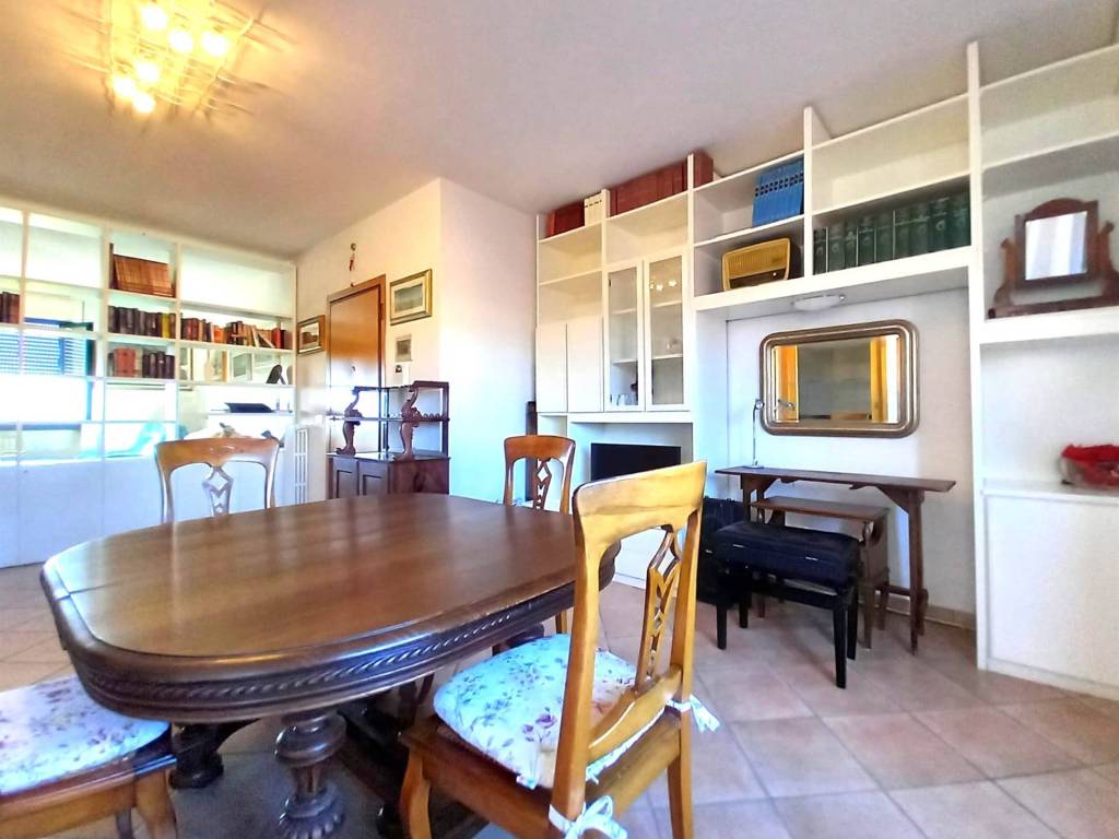 appartamento in vendita a Cecina