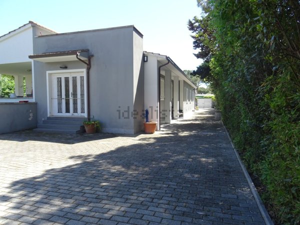 appartamento in vendita a Cecina