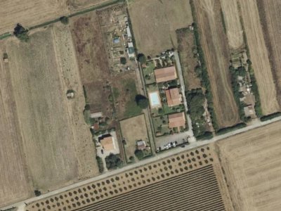 casa indipendente in vendita a Cecina