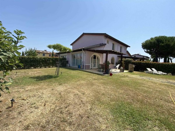 appartamento in vendita a Cecina