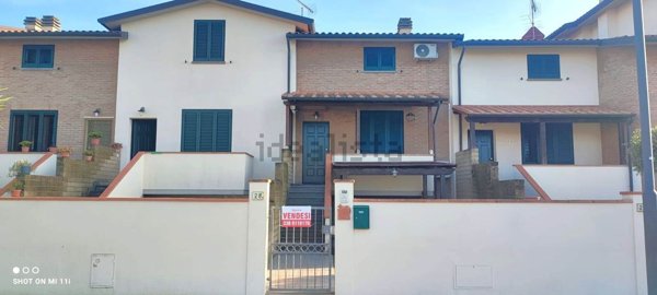 appartamento in vendita a Cecina