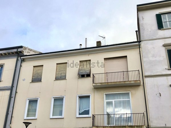 appartamento in vendita a Cecina