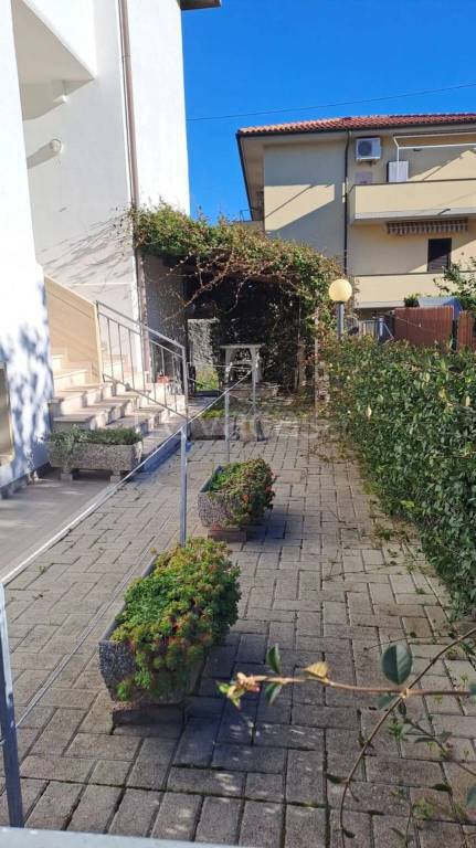 appartamento in vendita a Cecina