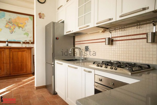 appartamento in vendita a Cecina