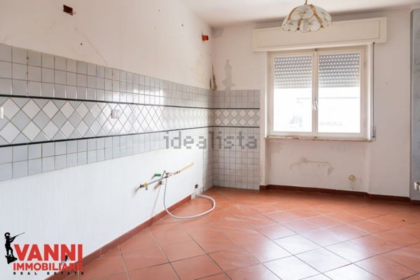 appartamento in vendita a Cecina