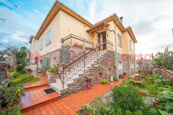 appartamento in vendita a Cecina