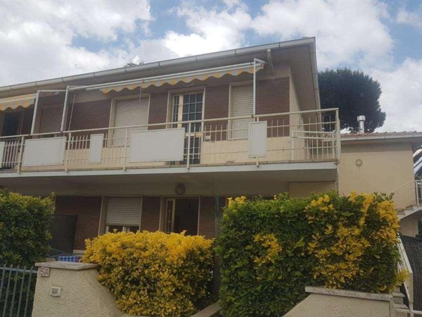 appartamento in vendita a Cecina