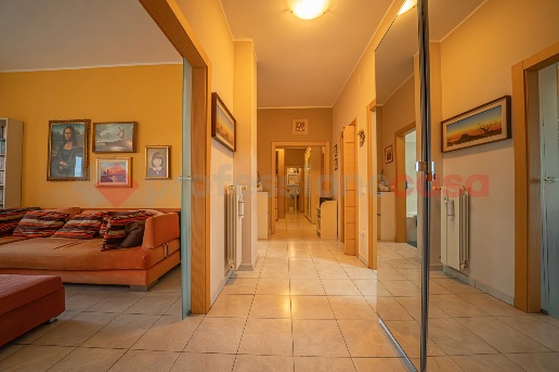 appartamento in vendita a Cecina