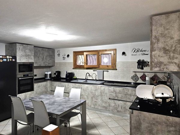 appartamento in vendita a Cecina