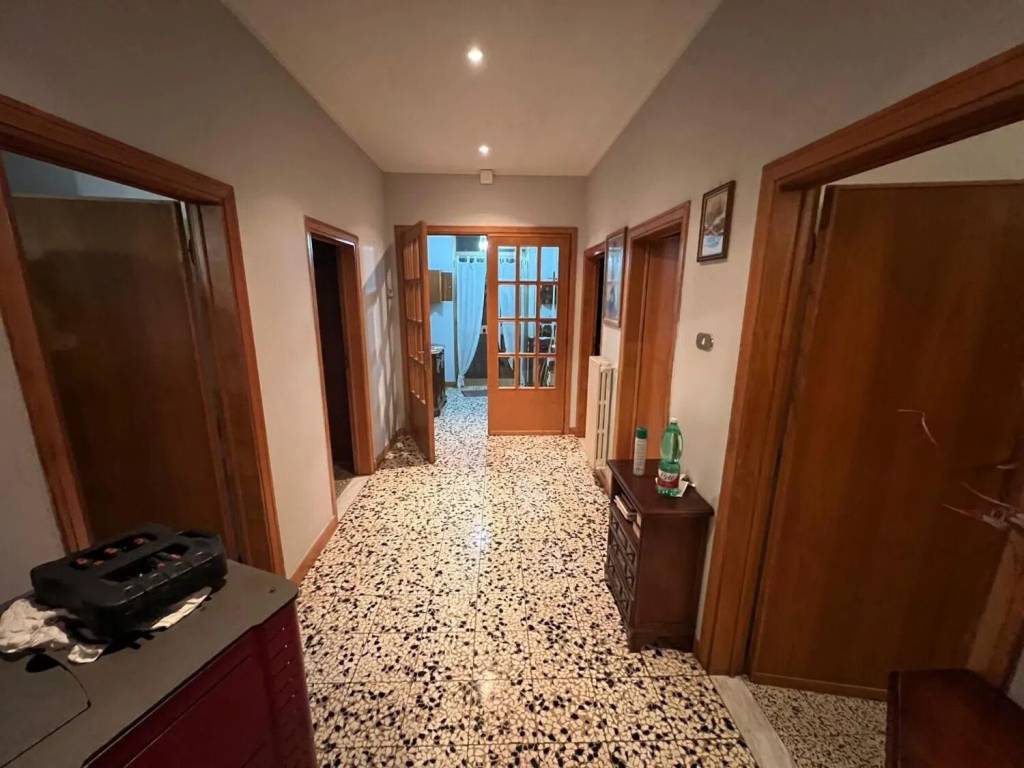 appartamento in vendita a Cecina