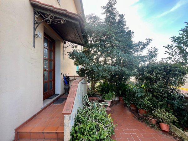 appartamento in vendita a Cecina