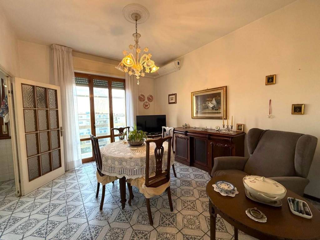 appartamento in vendita a Cecina