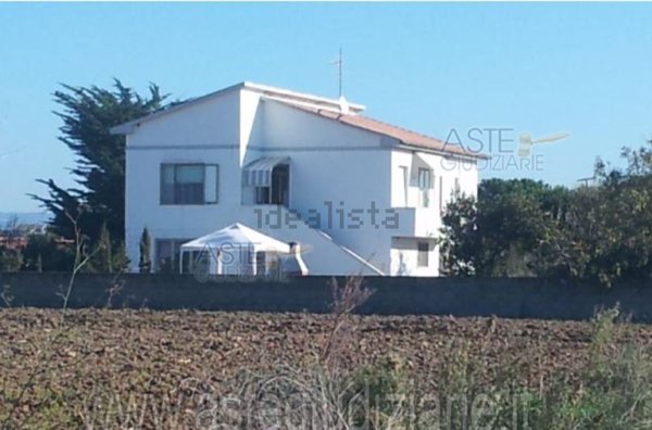 appartamento in vendita a Cecina