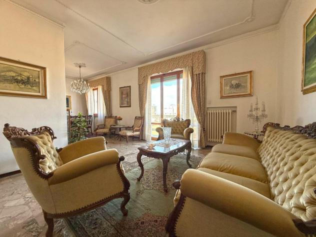 appartamento in vendita a Cecina