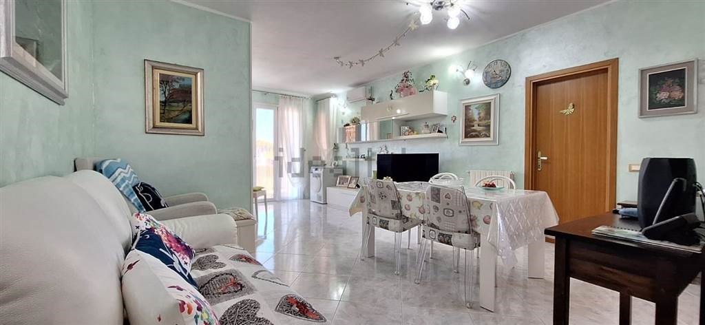 appartamento in vendita a Cecina