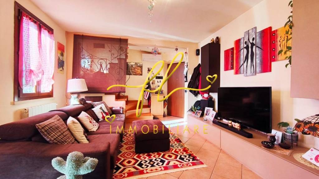 appartamento in vendita a Cecina