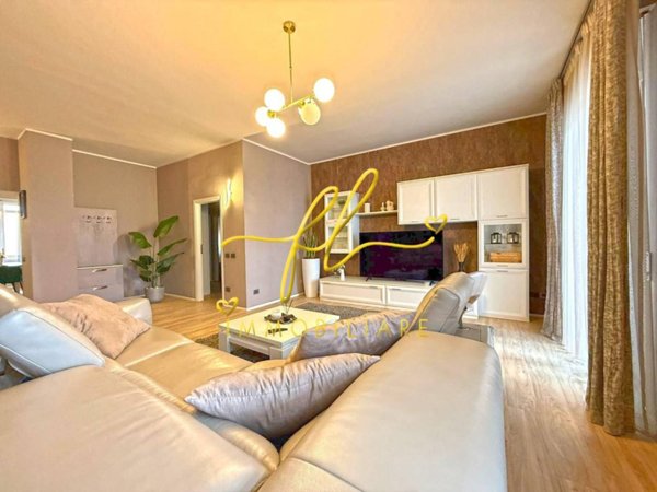 appartamento in vendita a Cecina