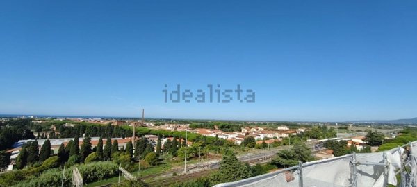 appartamento in vendita a Cecina