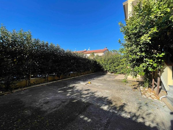 appartamento in vendita a Cecina