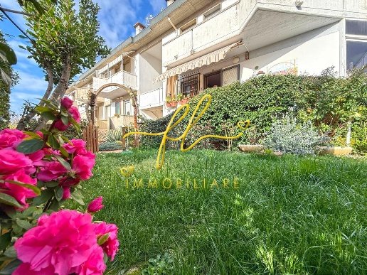 appartamento in vendita a Cecina