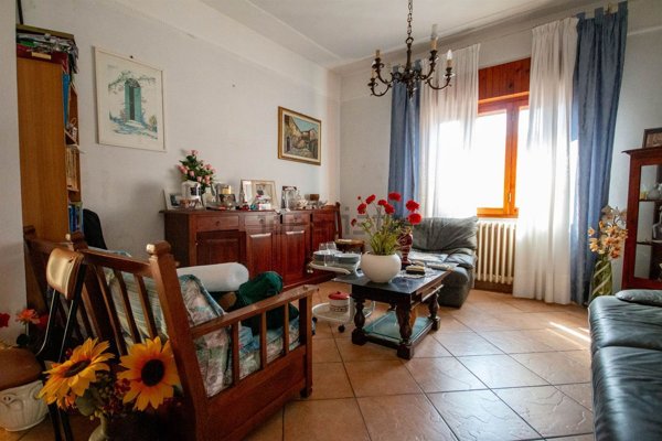 appartamento in vendita a Cecina