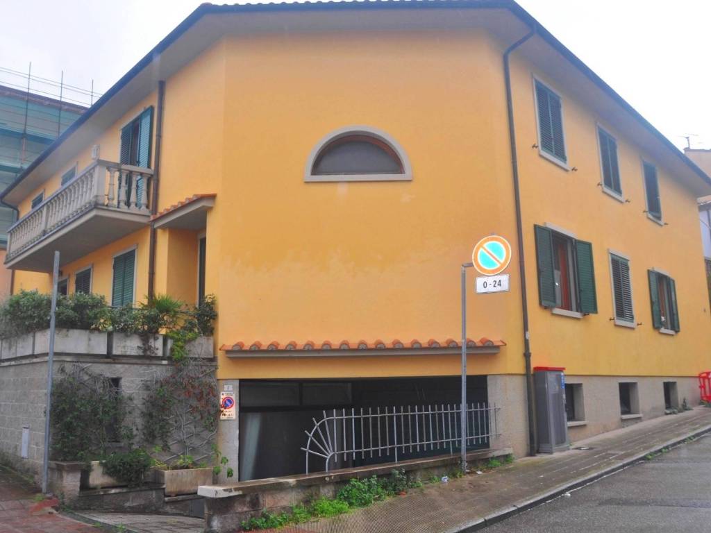 appartamento in vendita a Cecina