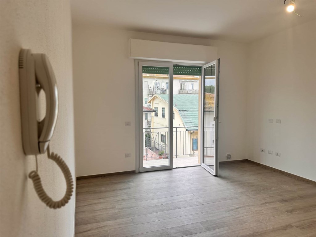 appartamento in vendita a Cecina