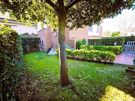 appartamento in vendita a Cecina