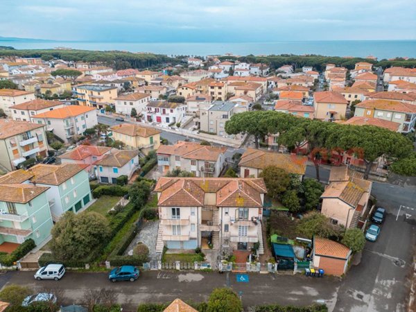 appartamento in vendita a Cecina
