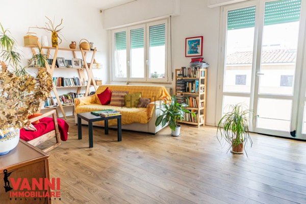 appartamento in vendita a Cecina