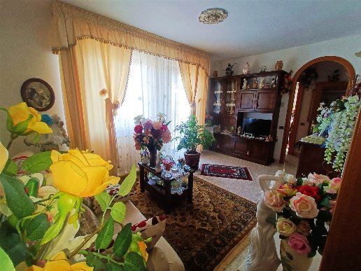 appartamento in vendita a Cecina