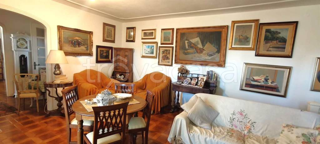 appartamento in vendita a Cecina