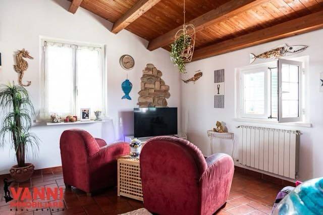 appartamento in vendita a Cecina