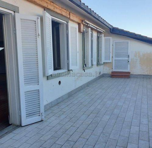 appartamento in vendita a Cecina