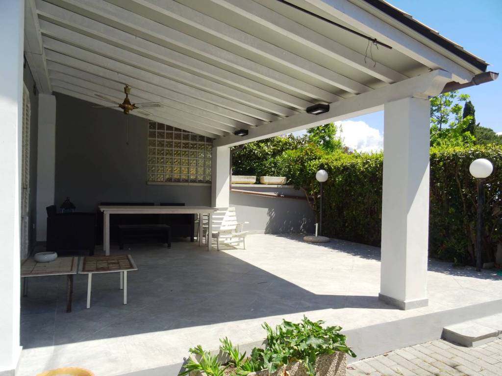 appartamento in vendita a Cecina