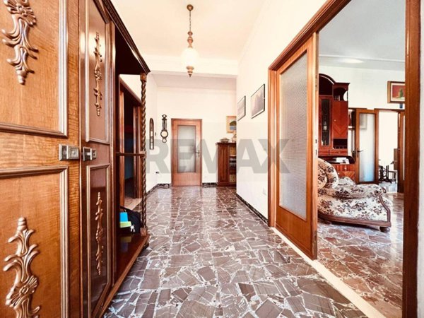 casa indipendente in vendita a Cecina