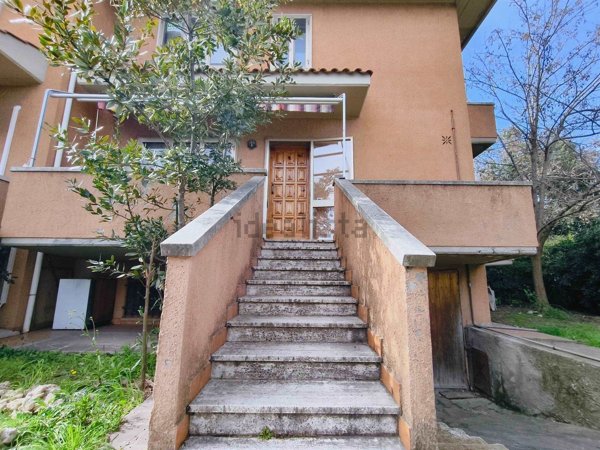 appartamento in vendita a Cecina