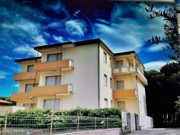 appartamento in vendita a Cecina