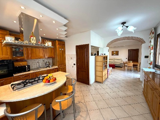 appartamento in vendita a Cecina